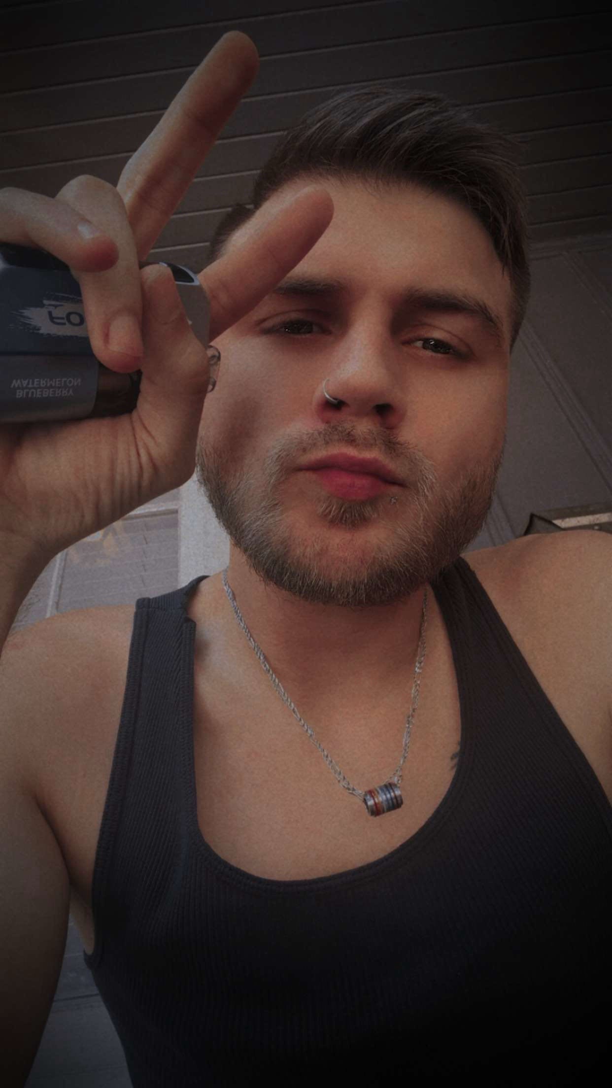 @Cody James 😎🤟🏾