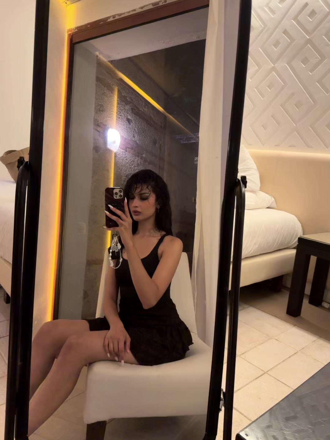 @eyazeyan