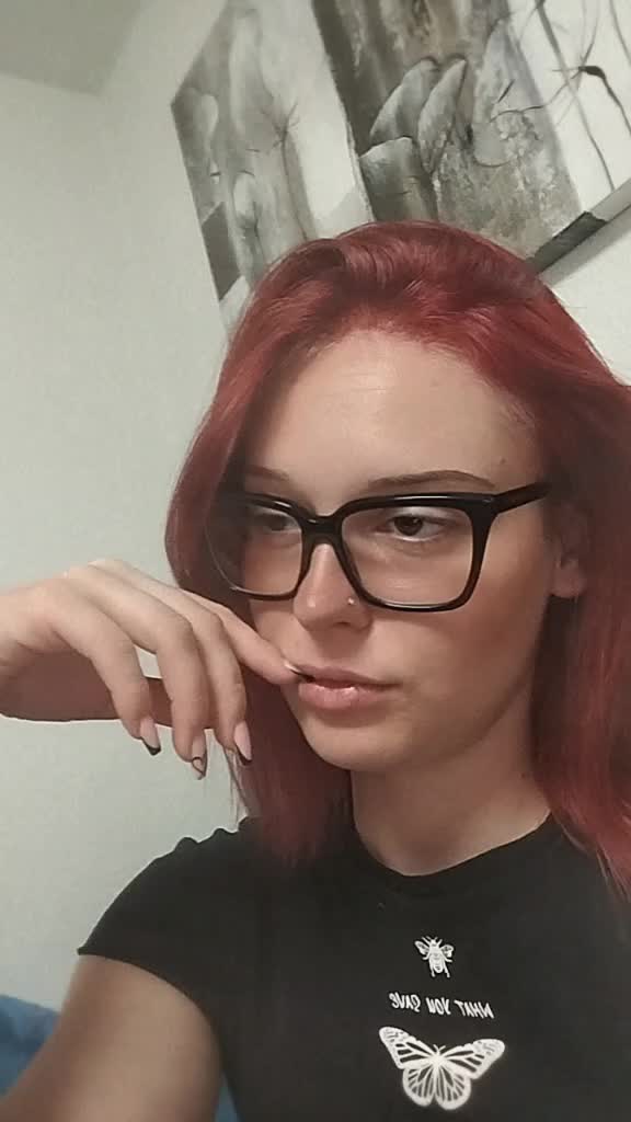 @Lara
