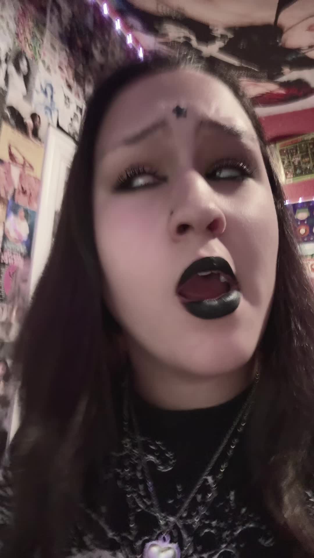 @cн&alpha;rley