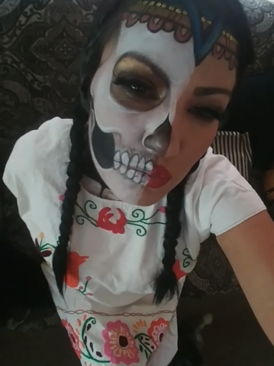 @LorettaVampzOfficial