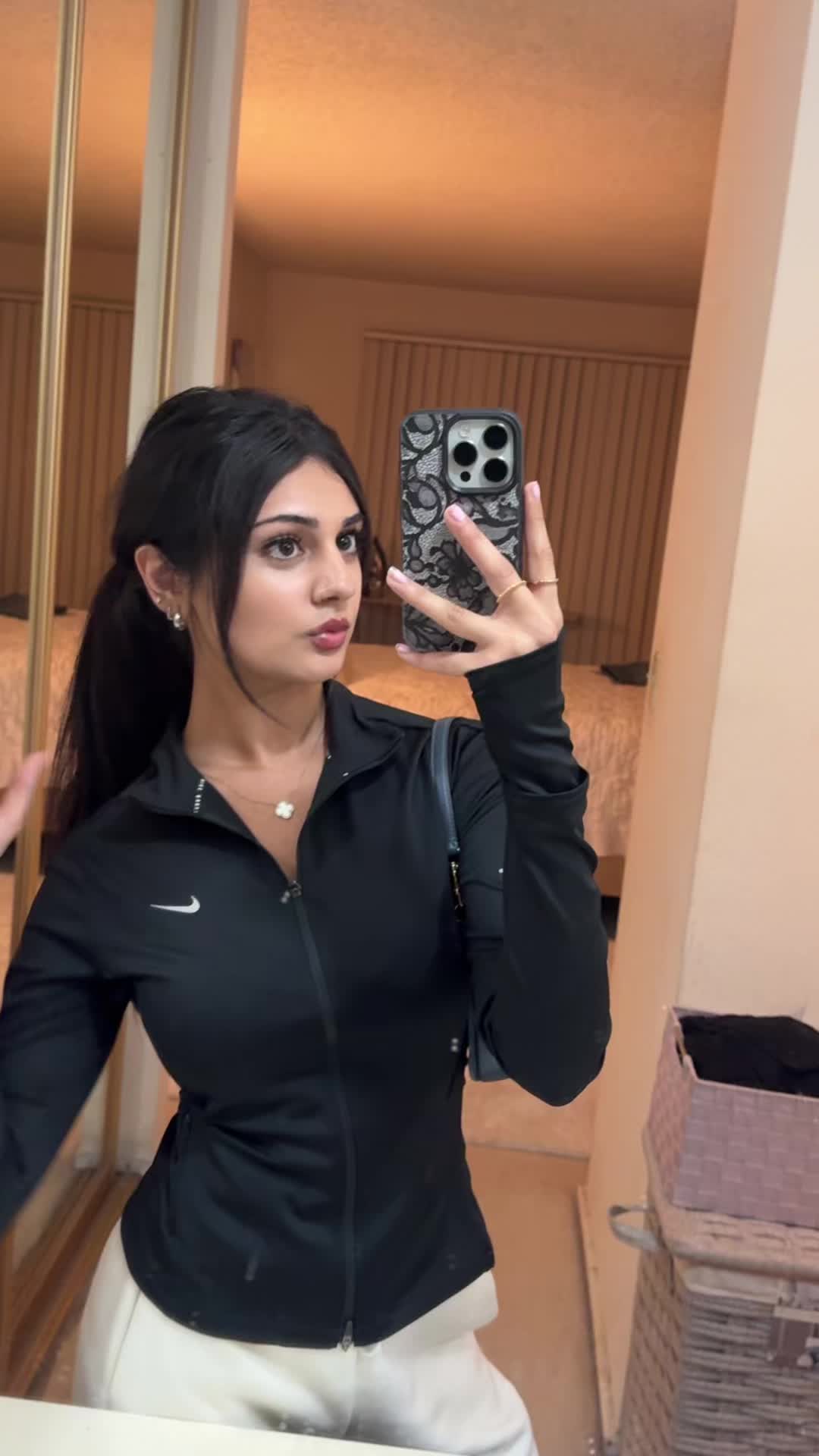 @ℳ