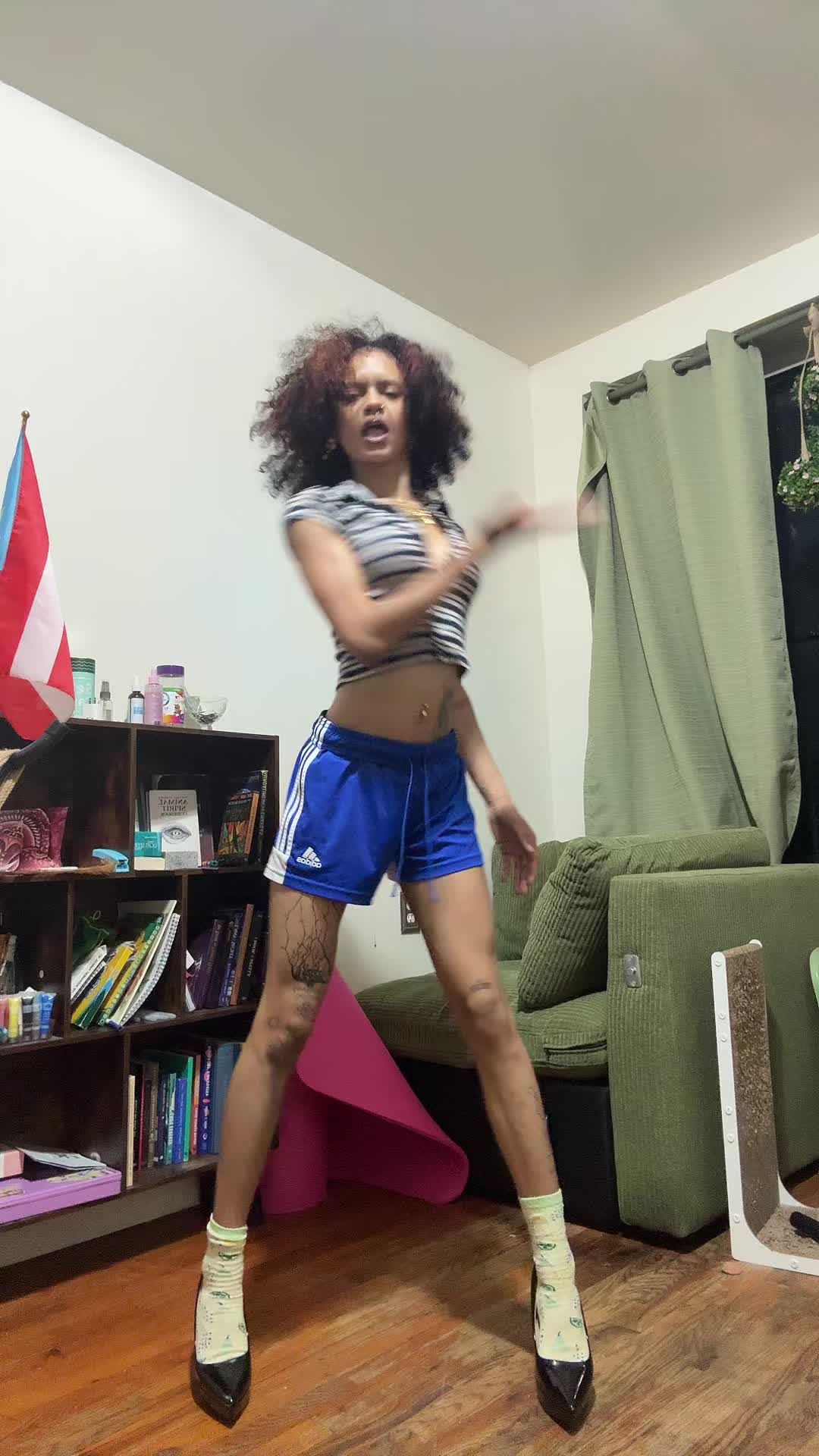 @theinfiniteissa