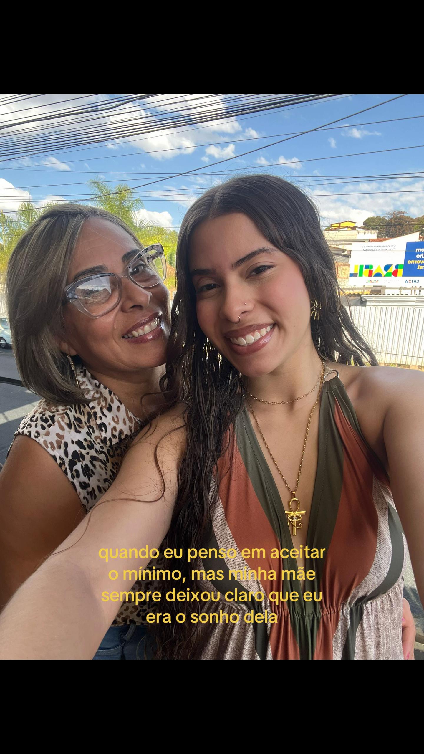 @bruna let&iacute;cia ✂️💋