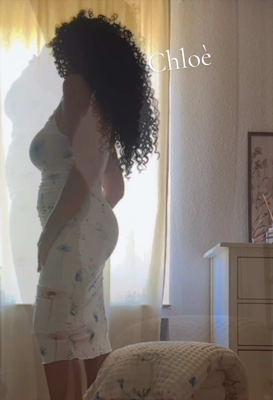 @Chloe Ferrari905