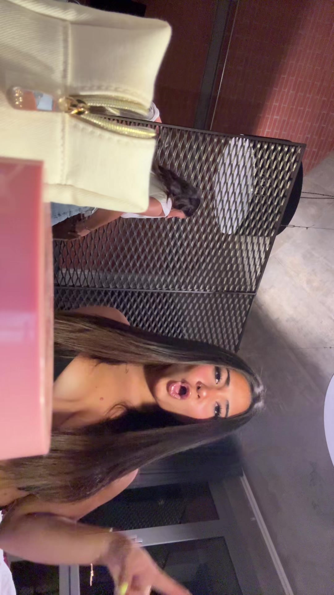 @ruzzene.debora