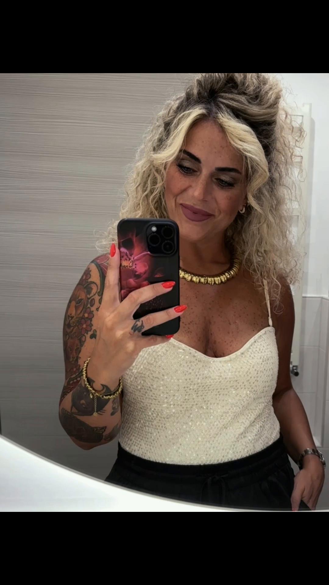 @Valentina