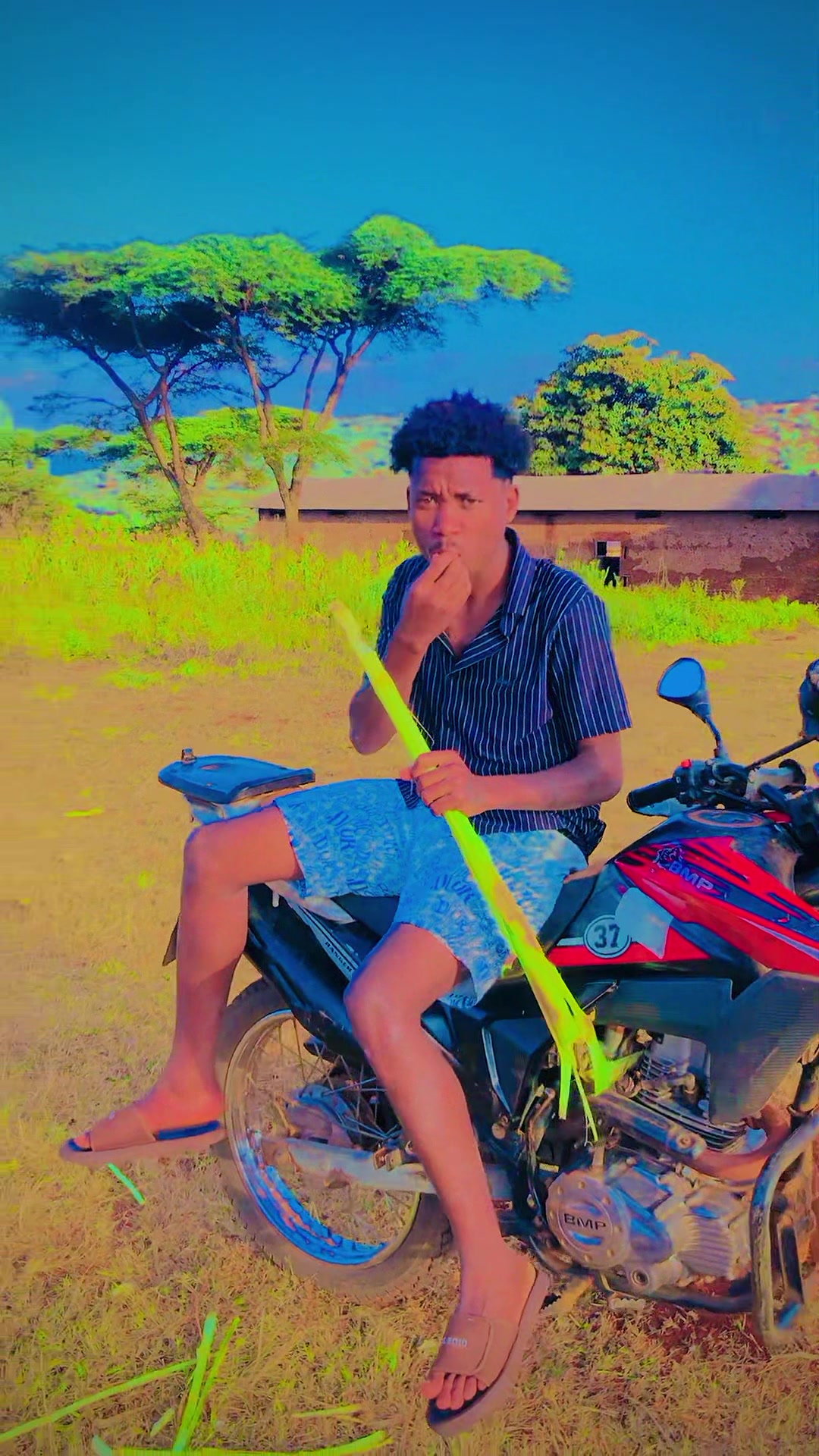 @𝕤𝕒𝕞𝕚..𝟟𝟟.☠️🩳⚽
