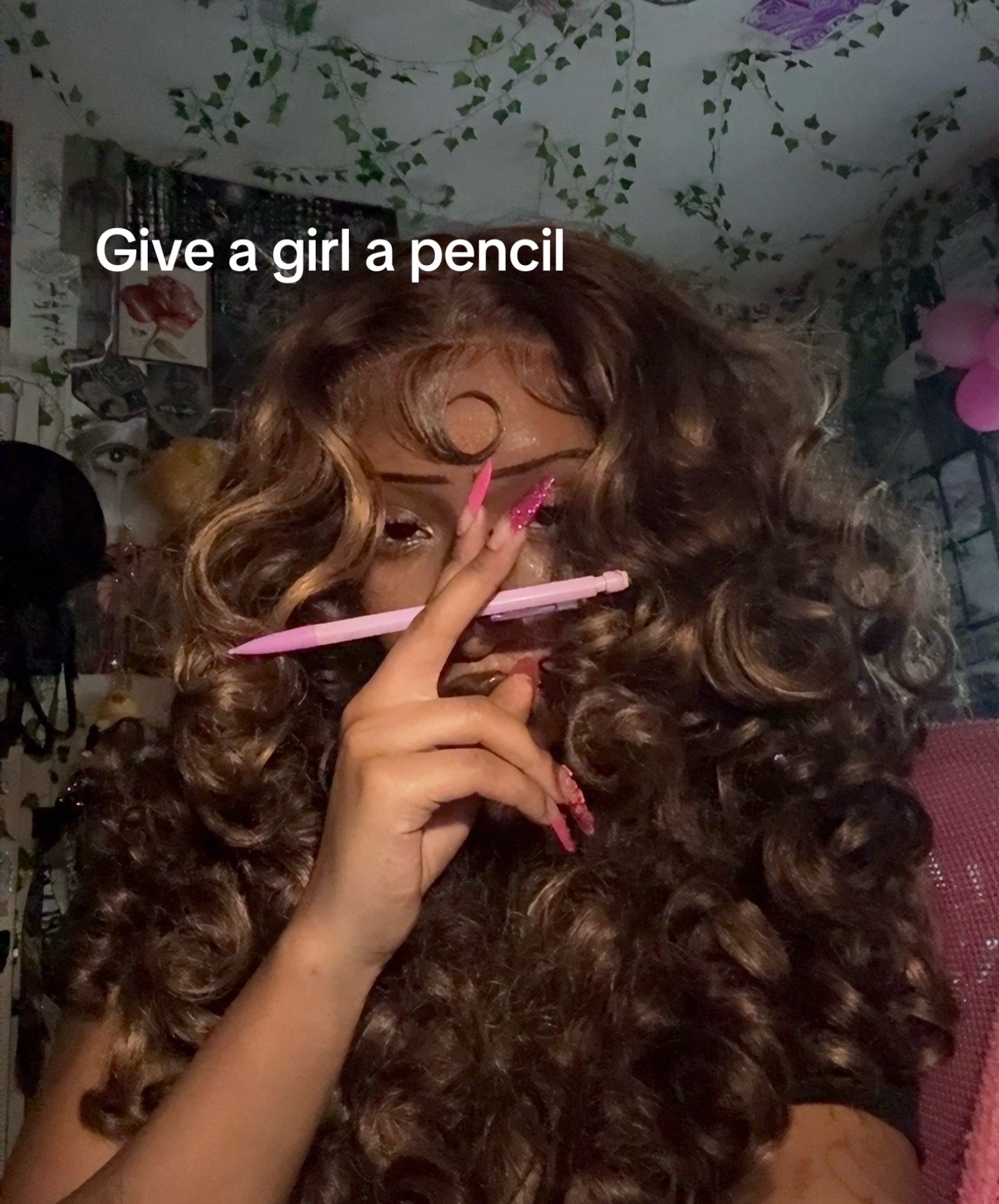@Ari🤍