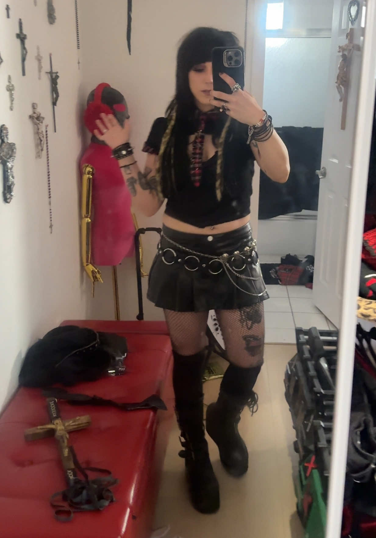 @☆ NIKKI GNARZ ☆