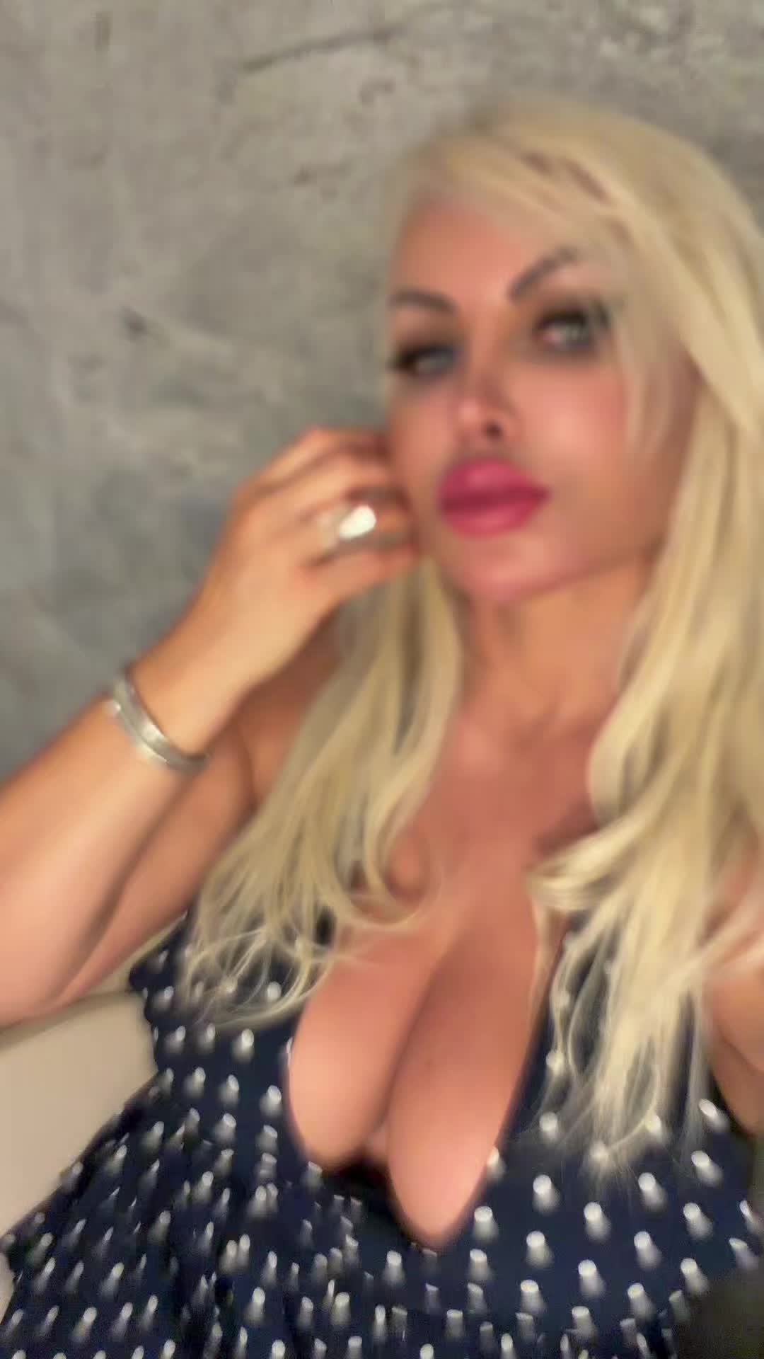 @M&aacute;ndityTimea