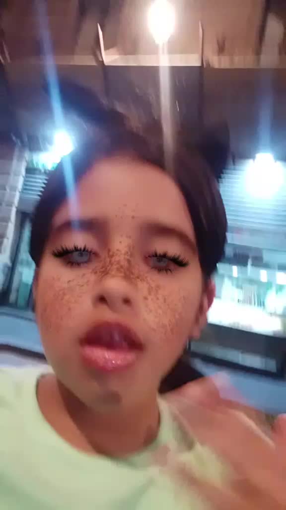 @Gloria Patti