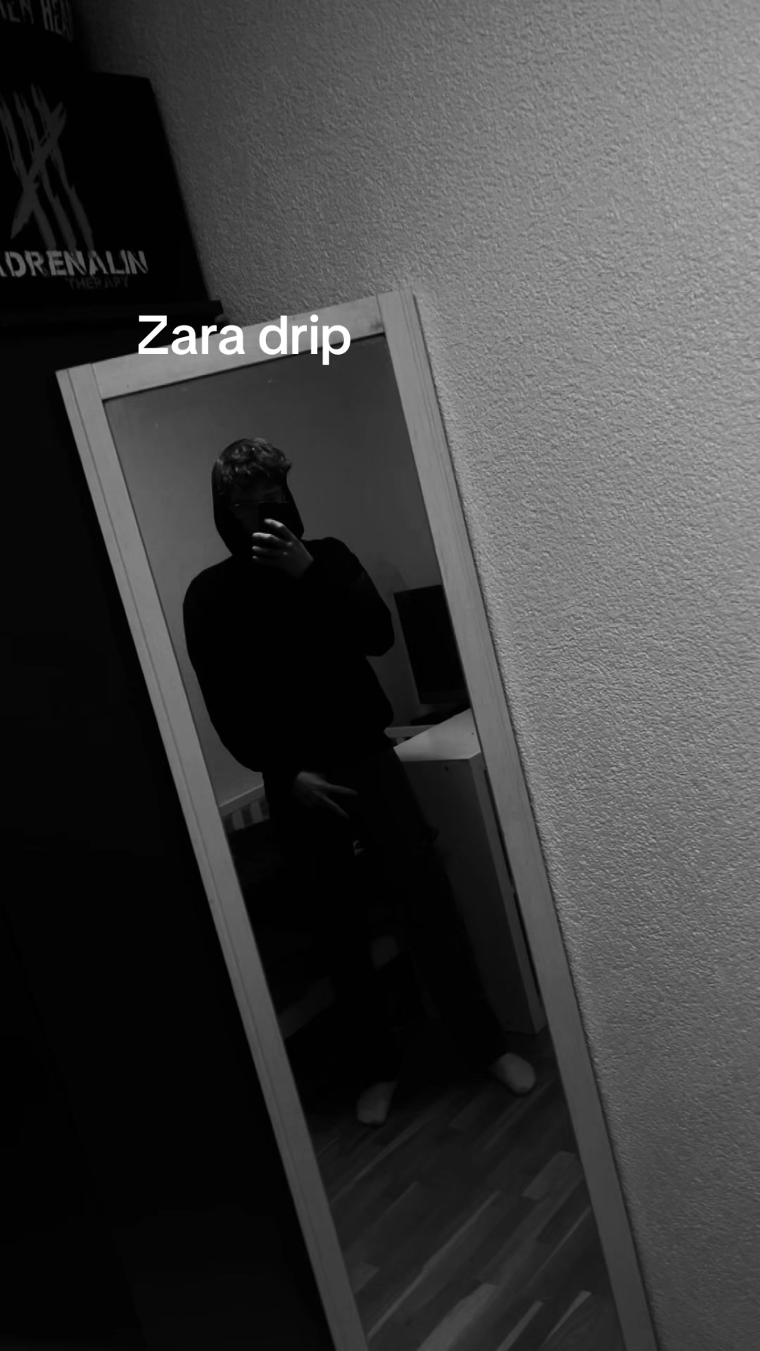 @👻