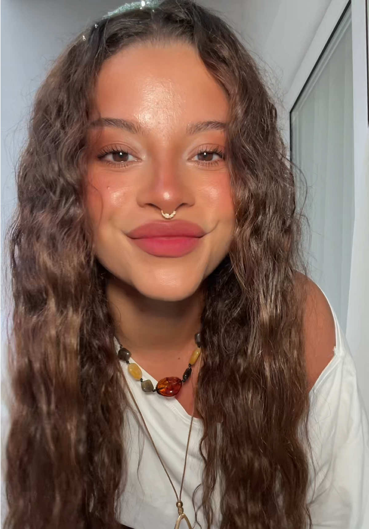 @Kelycony