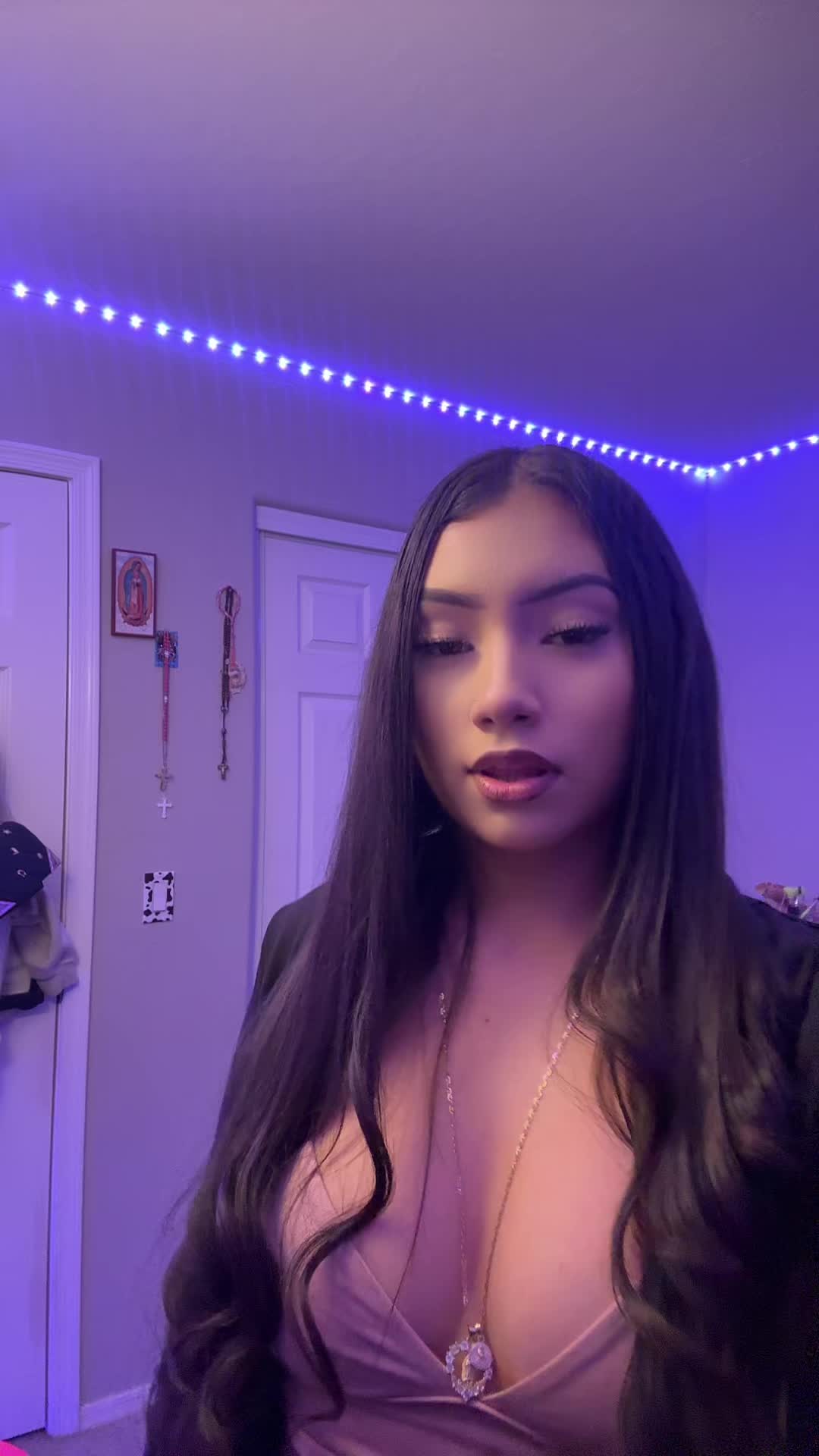 @𝓐𝓷𝓮𝓼𝓼𝓪ꨄ