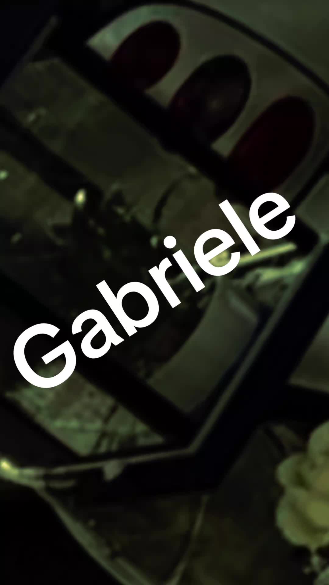 @Mariella