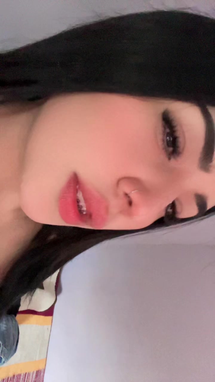@𝓛𝓮𝓼𝓼𝓵𝓮𝔂.💞