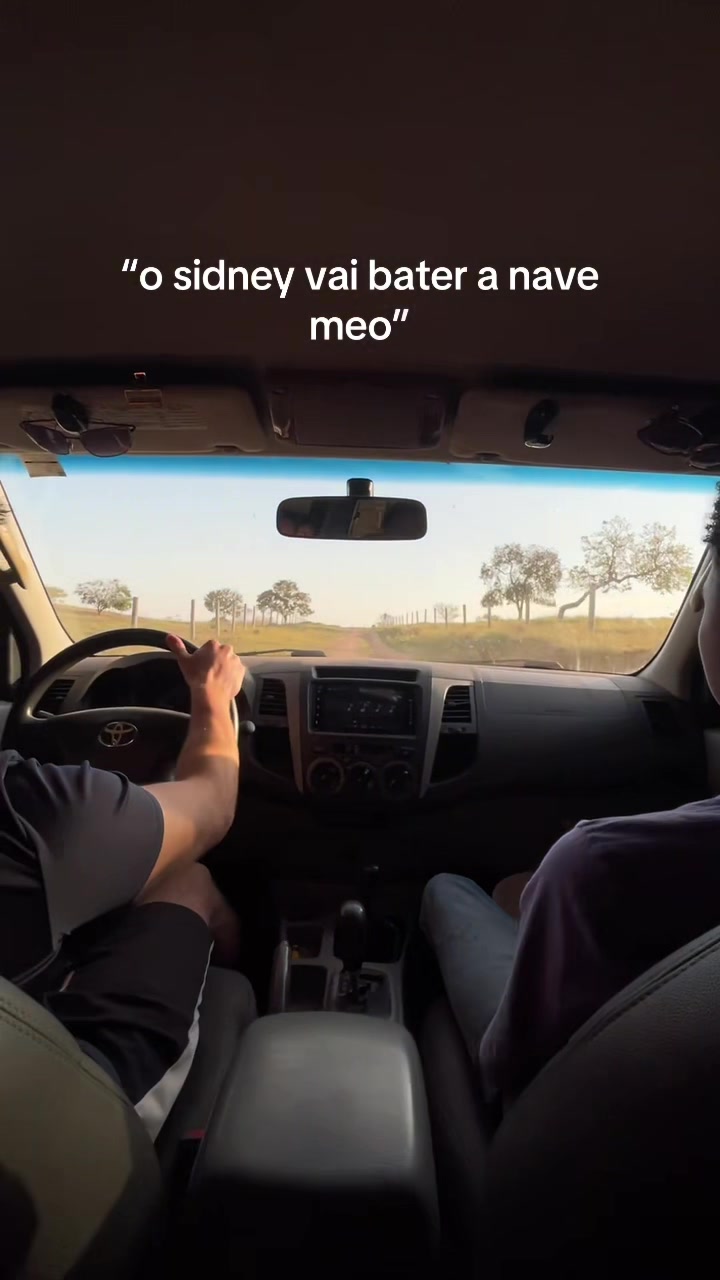 @Ana