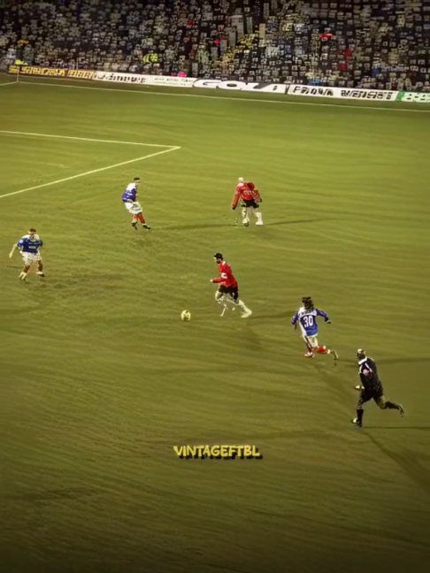 @Vintage Football
