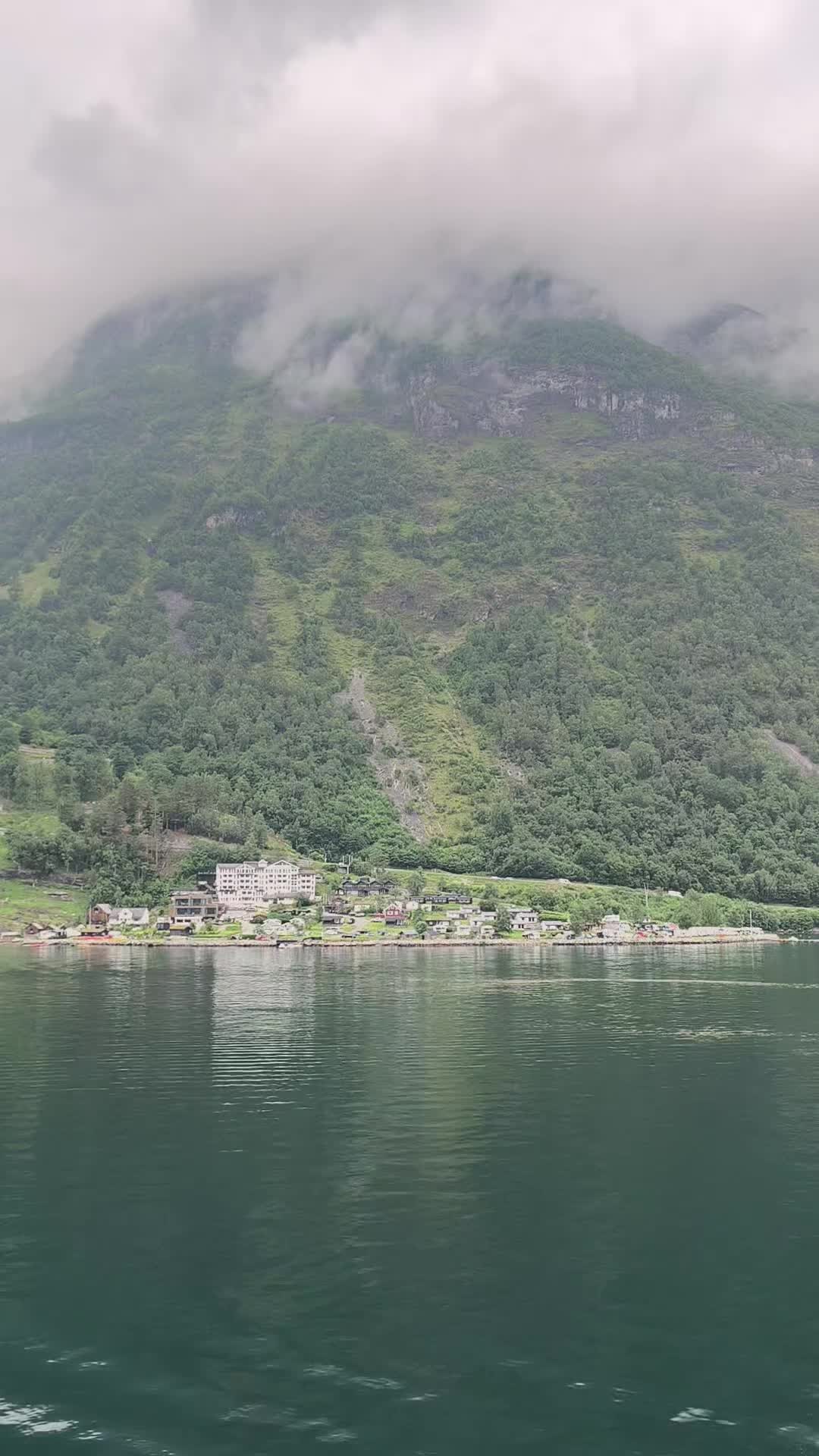 @Massimo 🇮🇹