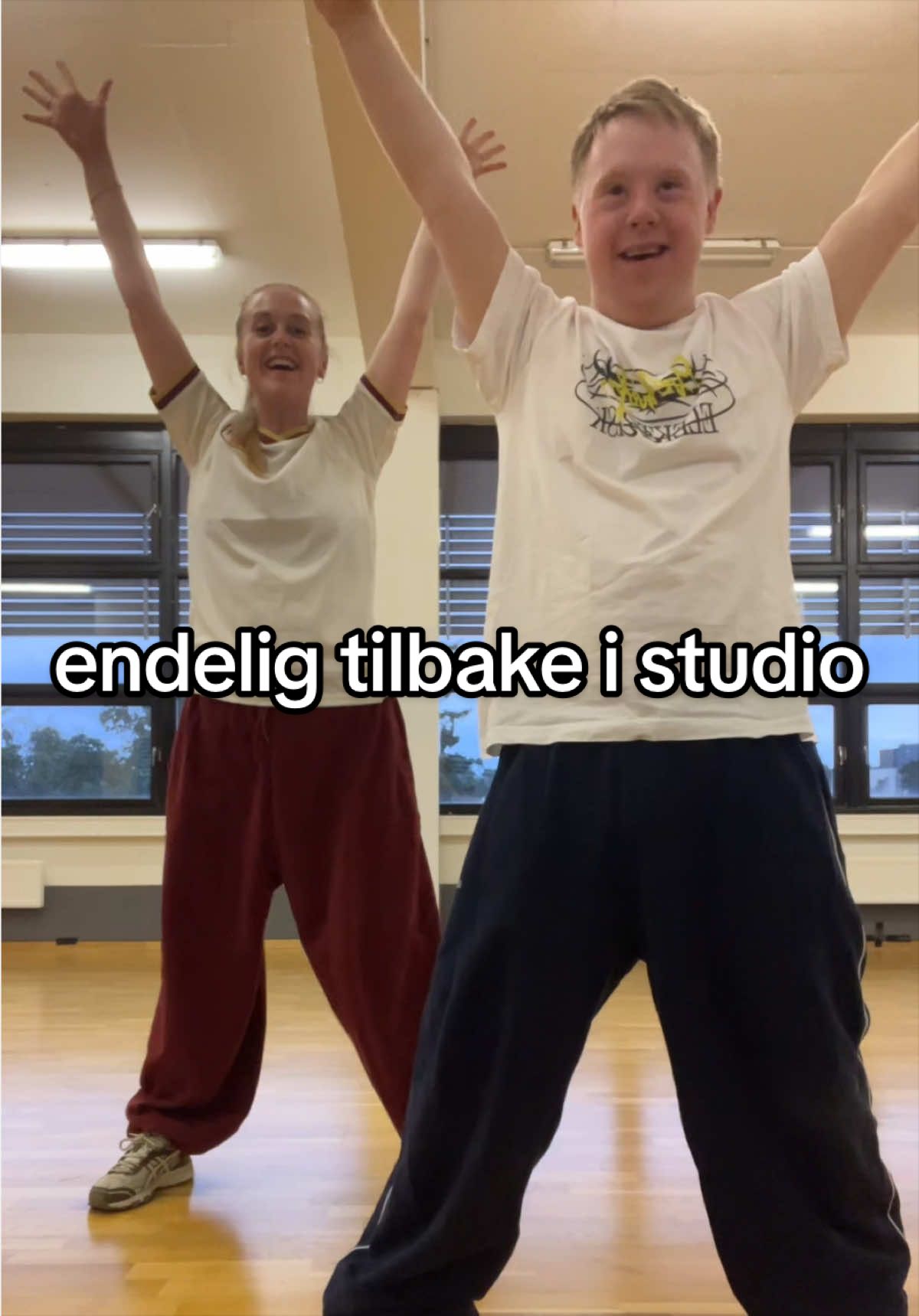 @Henriette