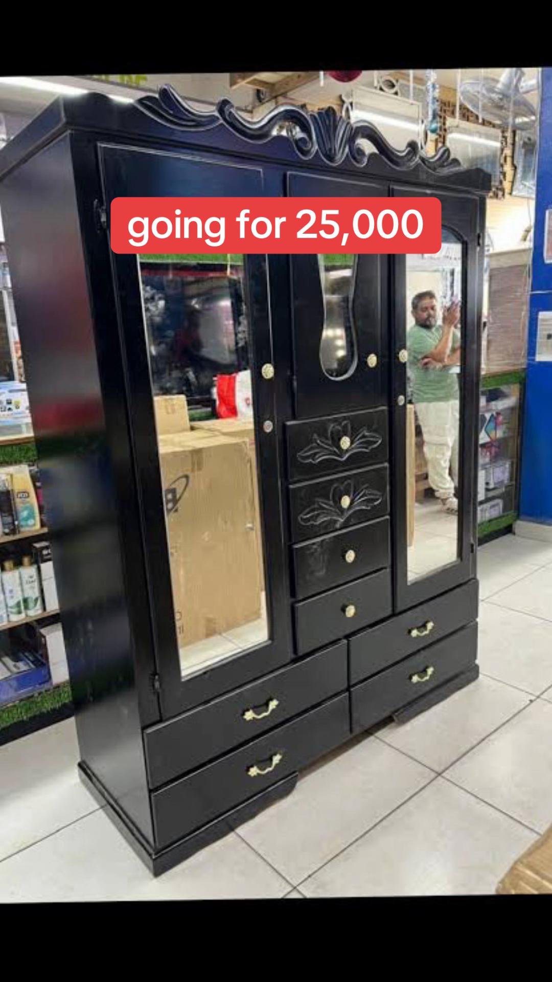 @Furniture store ja🇯🇲