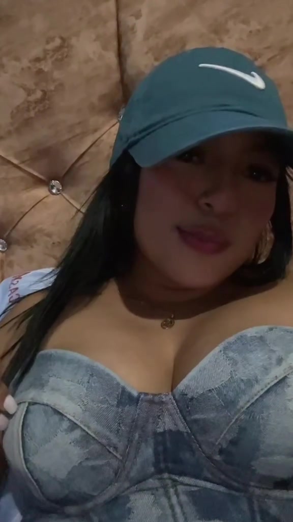 @Vivi🤎