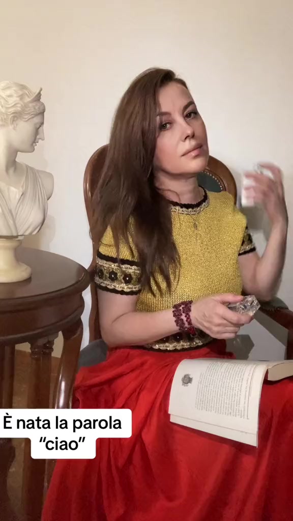 @dafnecara