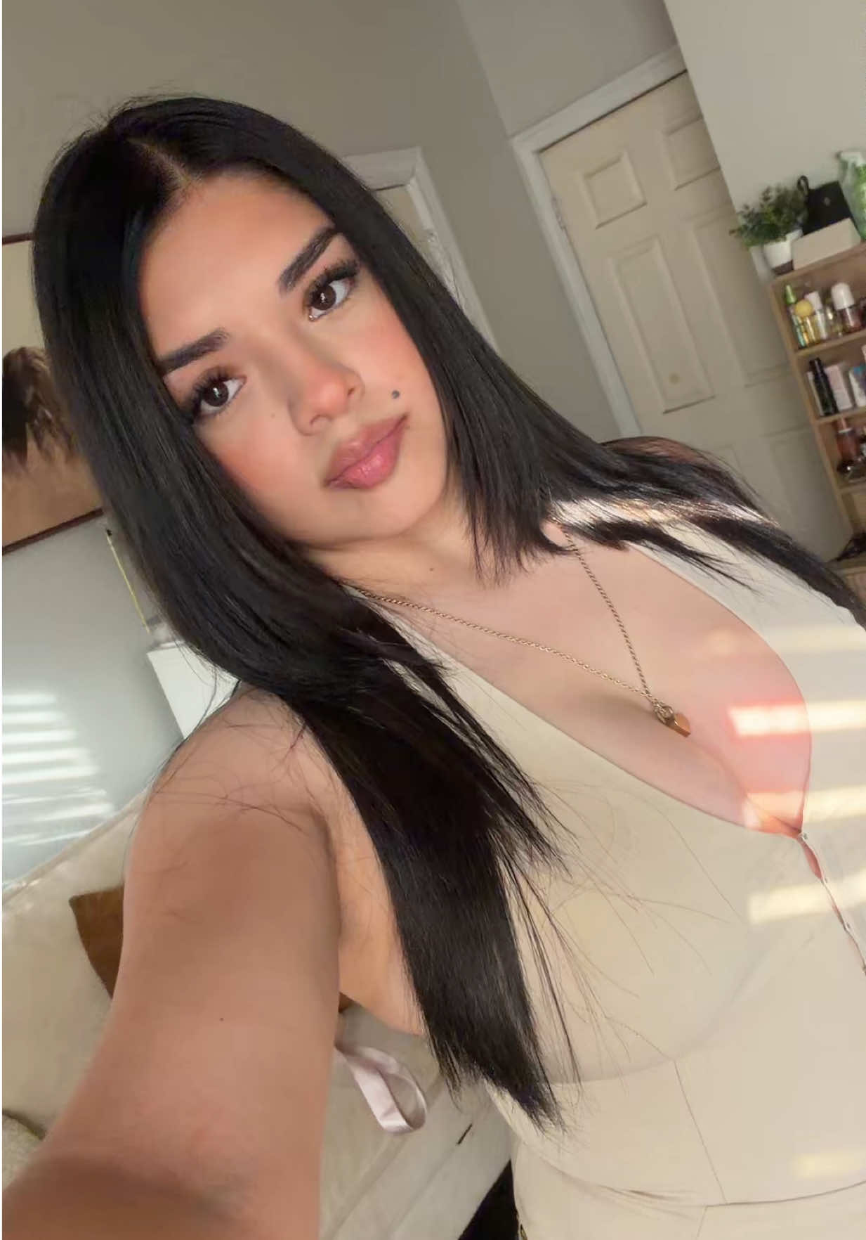 @𝐌𝐞𝐥𝐢𝐬𝐬𝐚 𝐑𝐞𝐲𝐞𝐬
