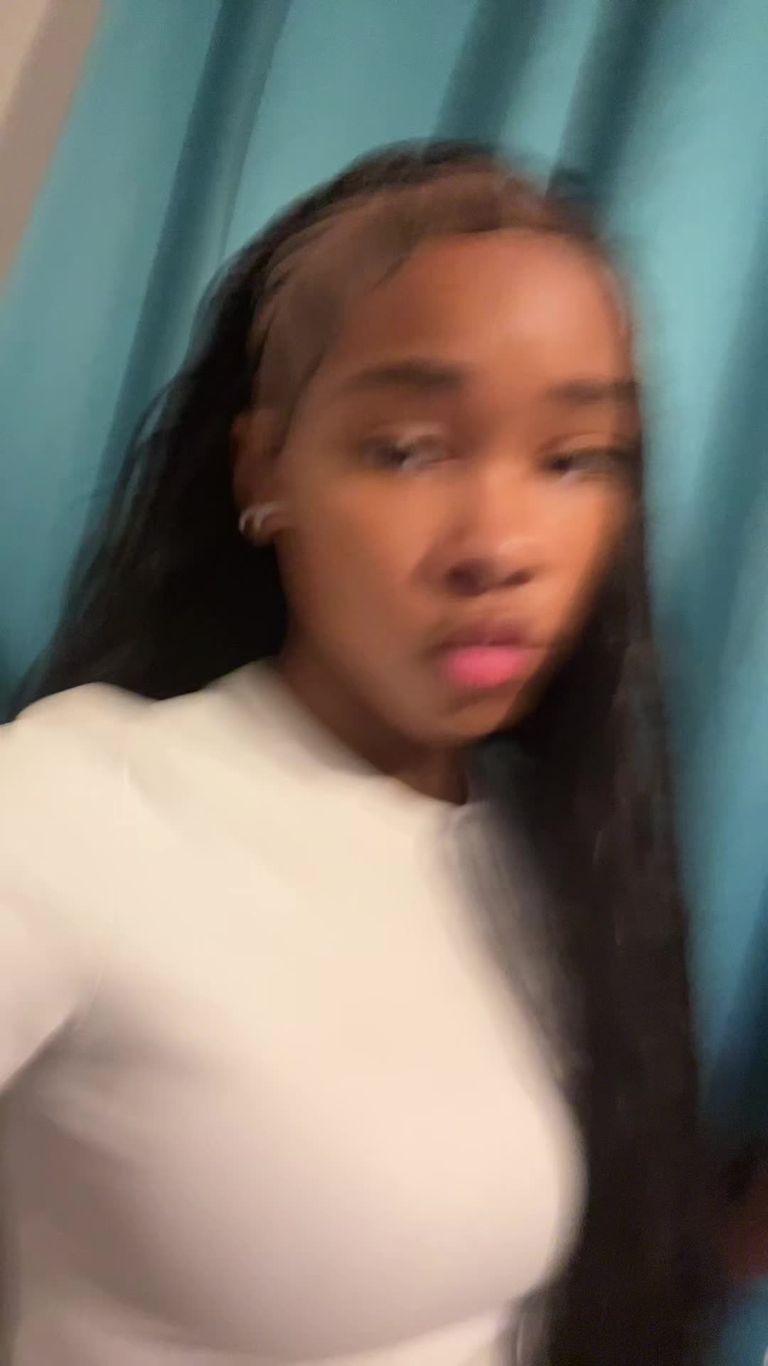 @victoria