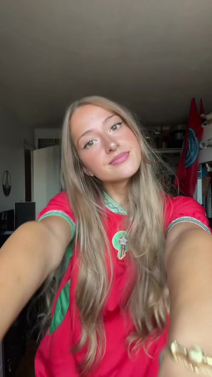 @𝐓 𝐇 𝐀 𝐈 𝐒