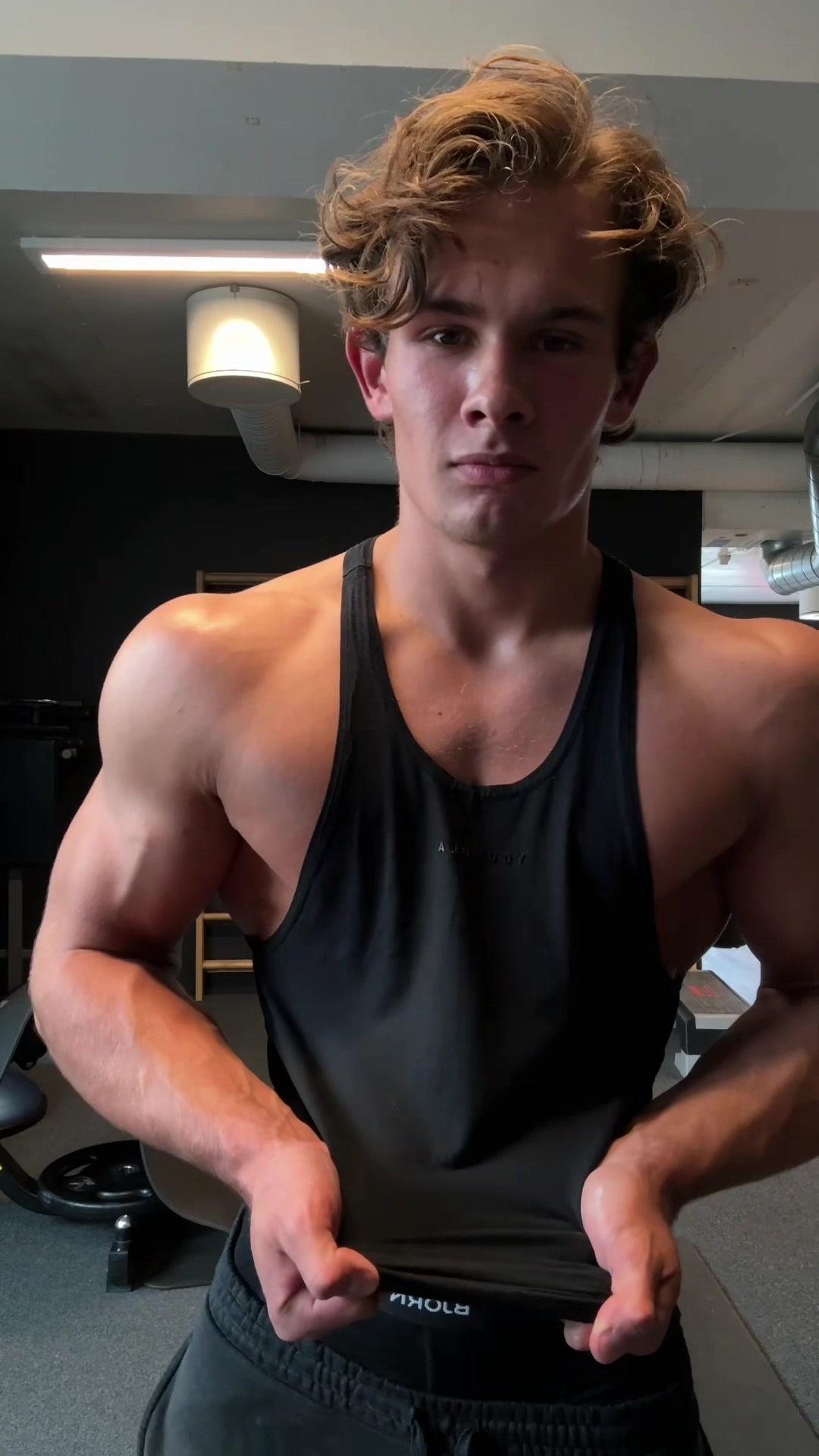 @Ludvikgoesgym