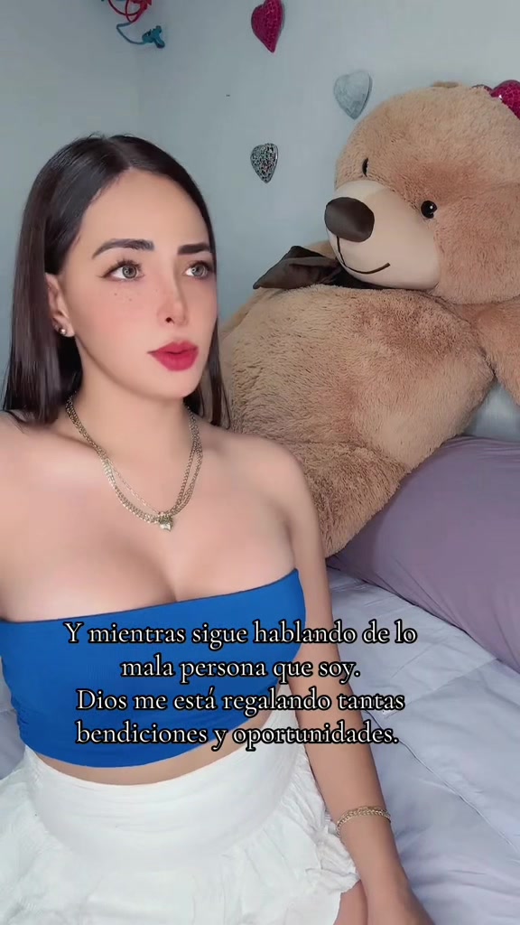 @&bull; 𝒩𝒶𝓃𝒶 &bull; 🥑