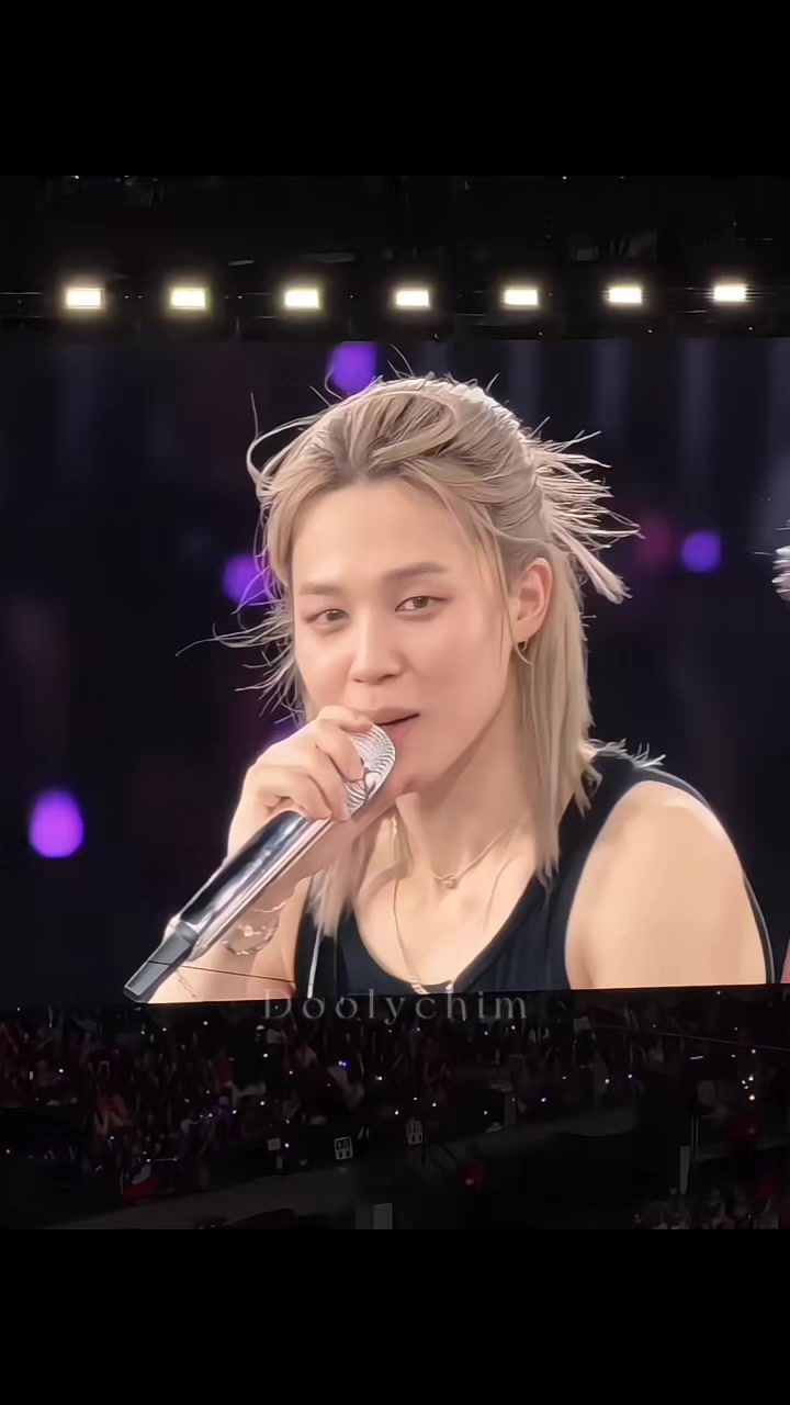 @ᴰᵒᵒˡʸᶜʰⁱᵐ 💜💜
