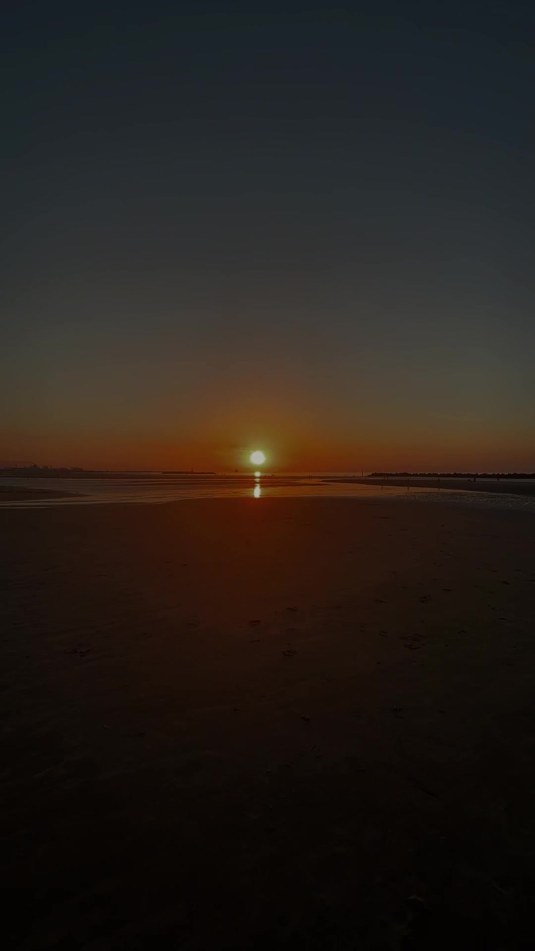 @𝓛𝓸𝓾𝓲𝓼𝓮