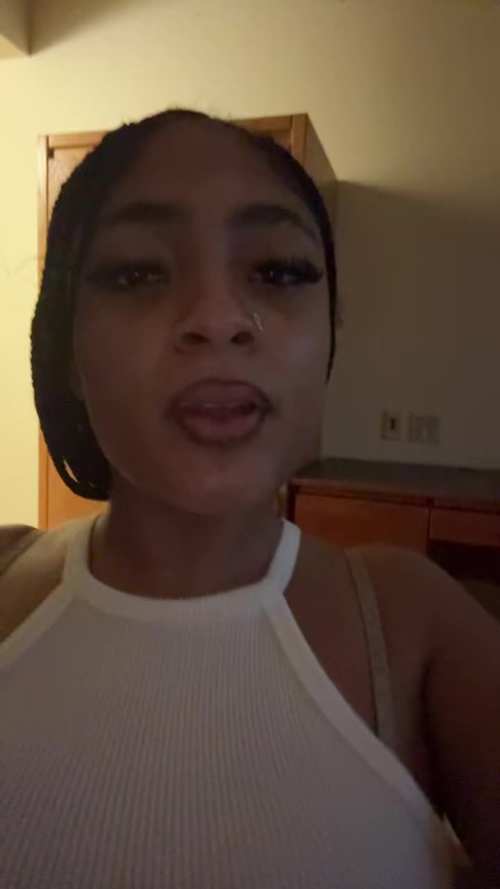 @Yazmine