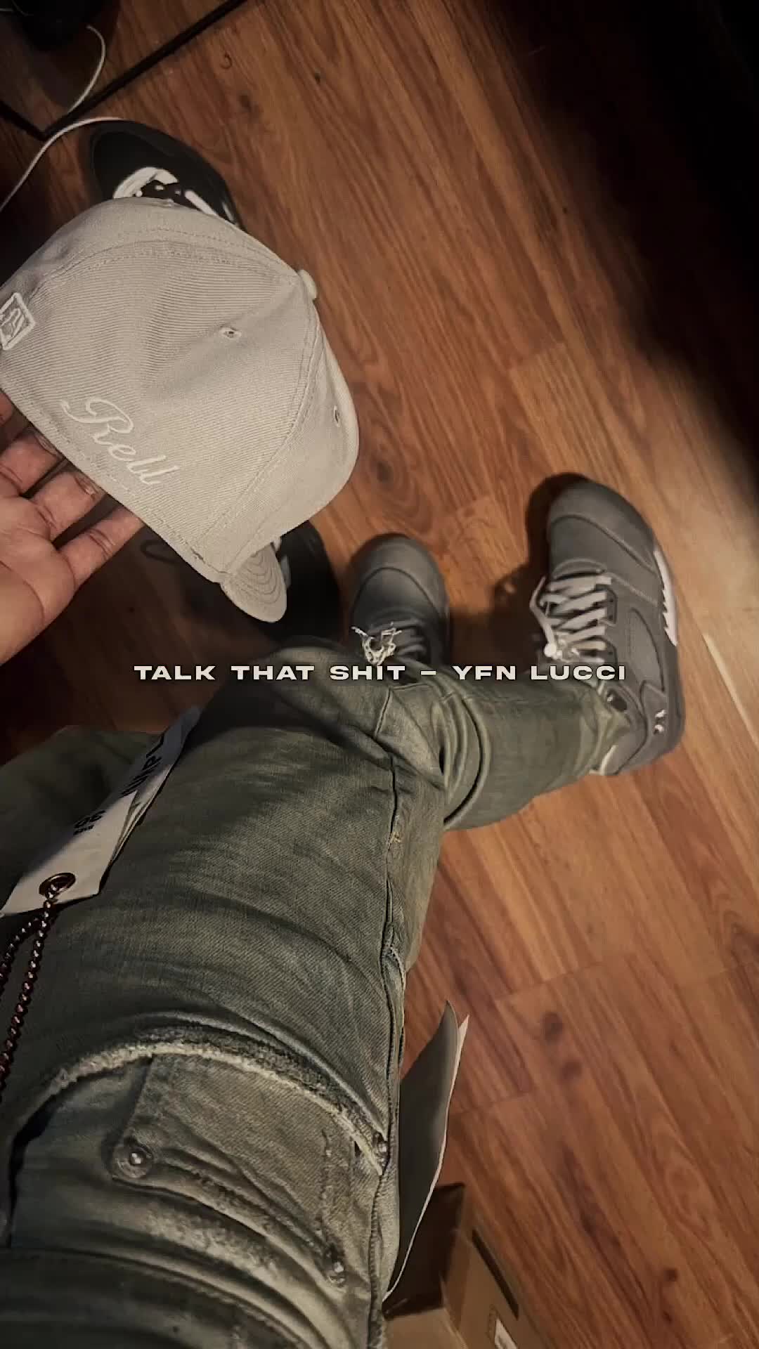 @️