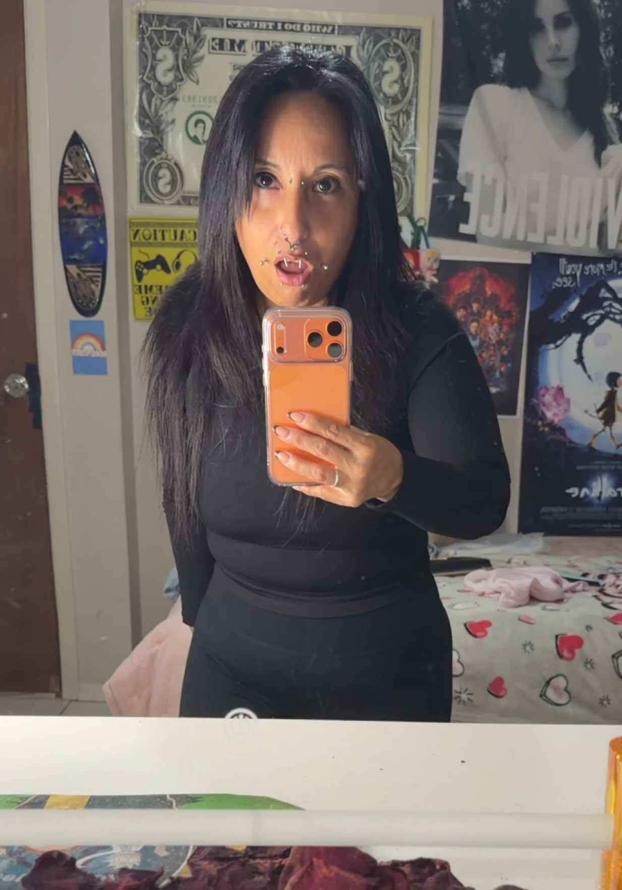 @draculapriestess