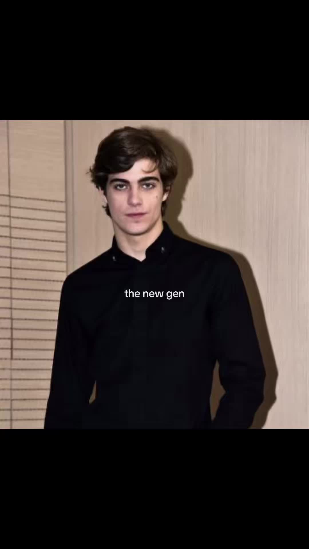 @𝑚𝑜𝑜𝑑𝑘𝑦𝑙𝑖𝑒𝑠