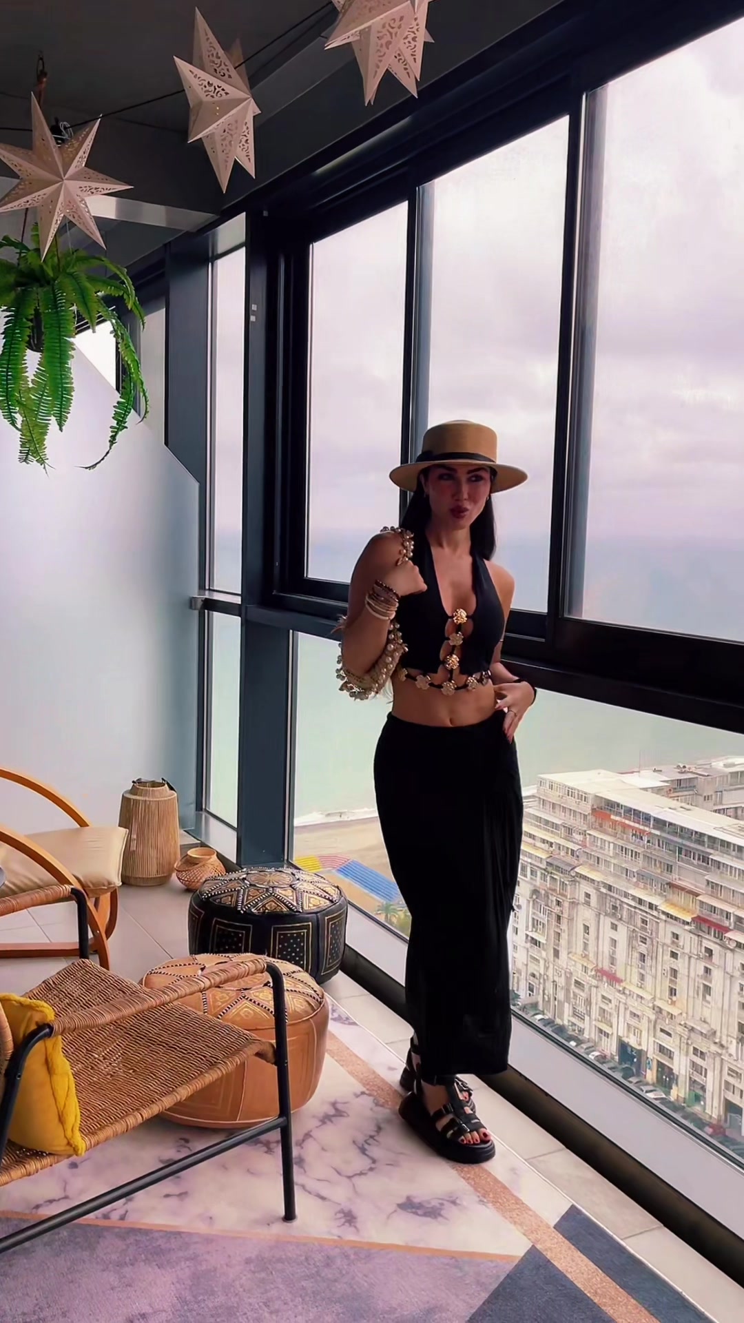 @Yara 👑Paris