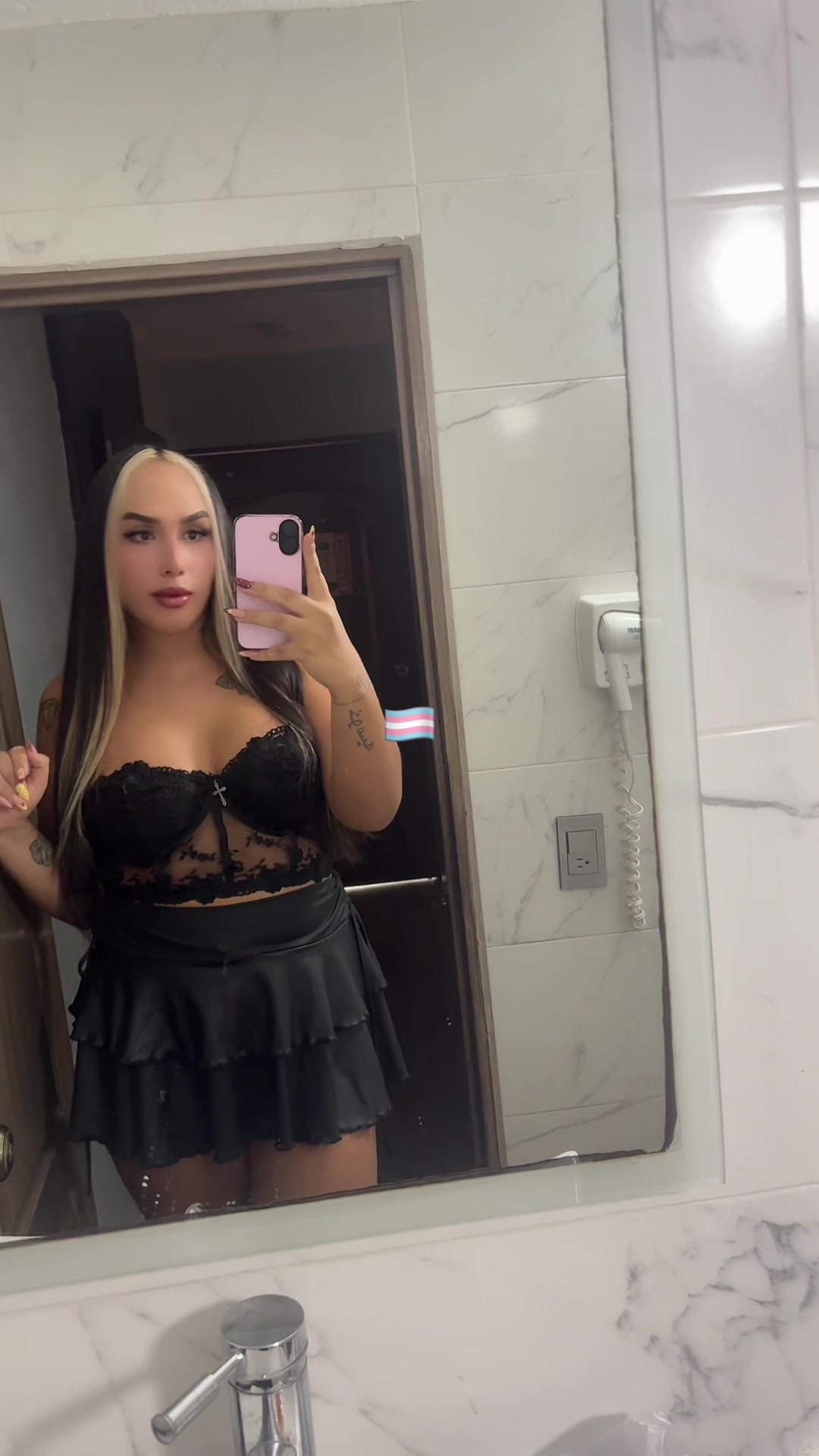 @Valeria Oficial