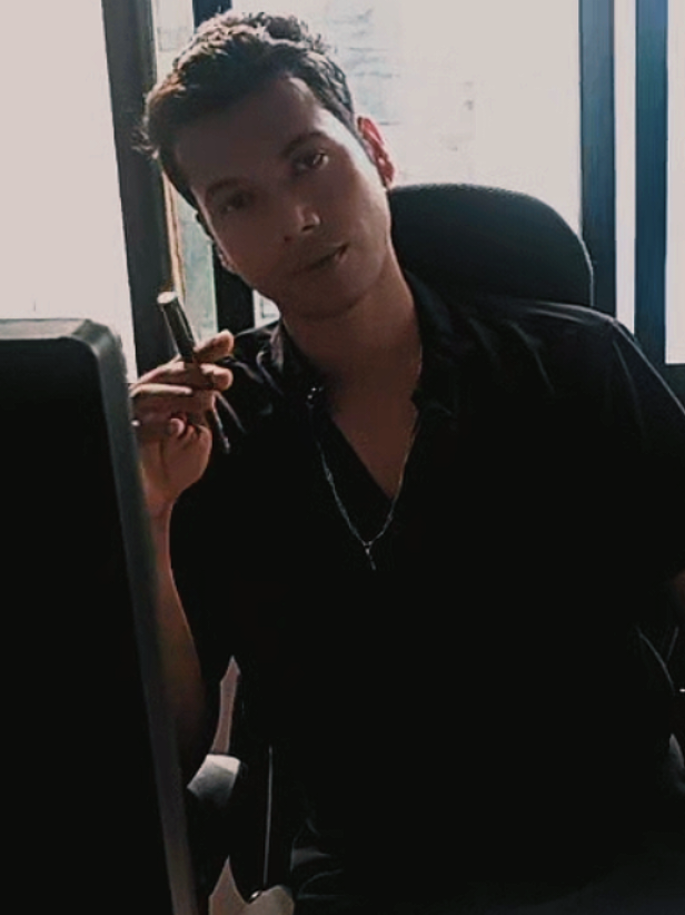 @Abhi sijapati 04