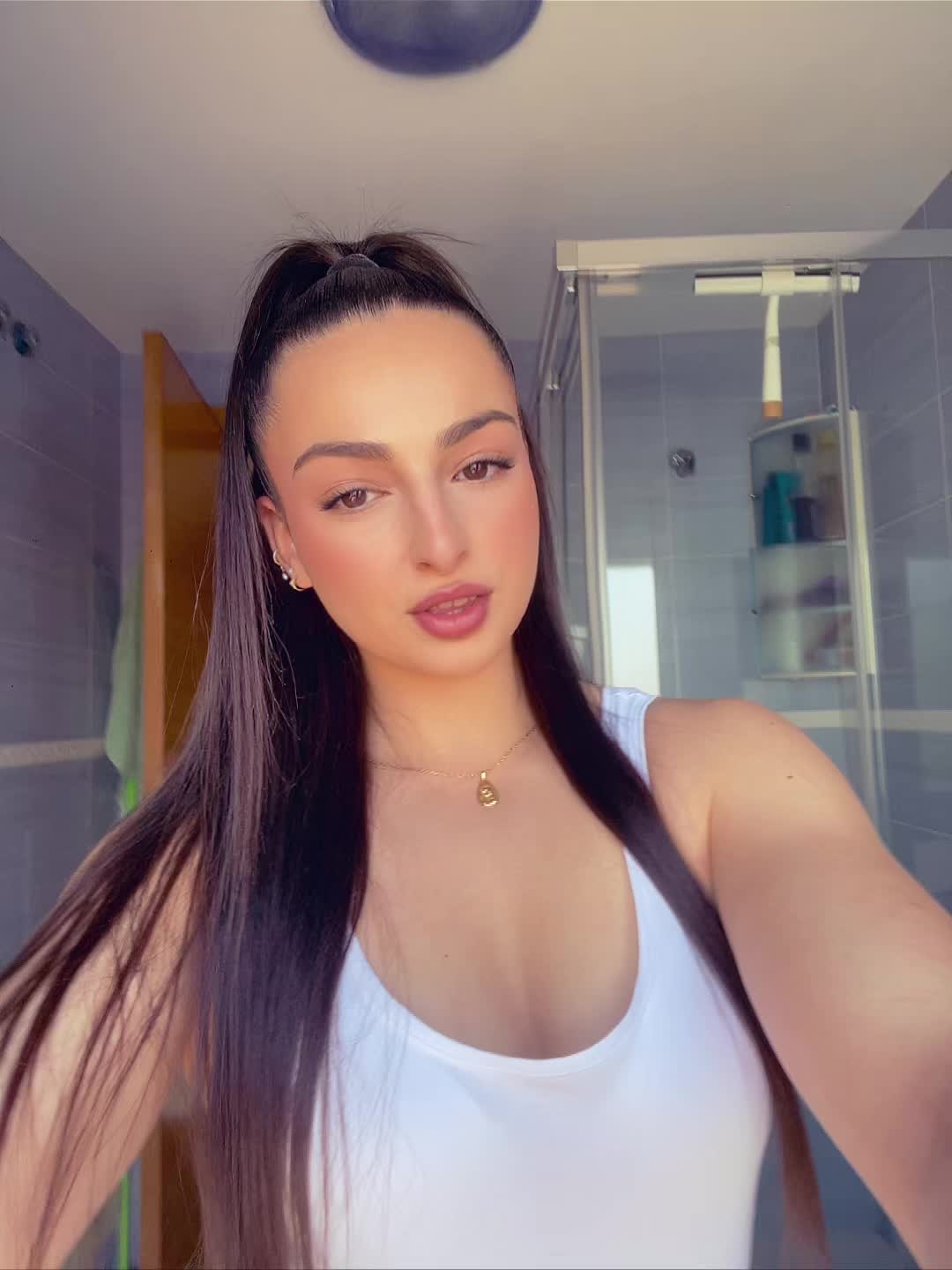 @LAIA🦂