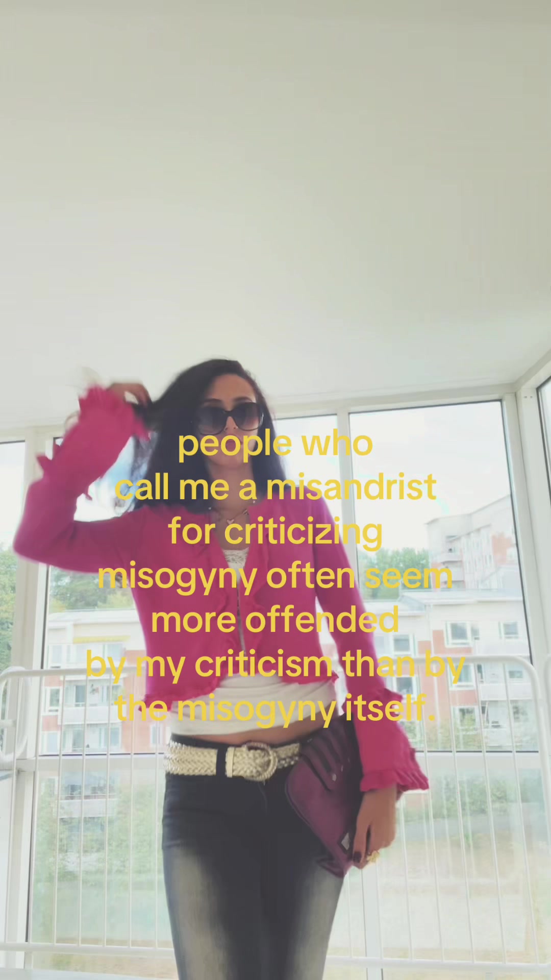 @👻