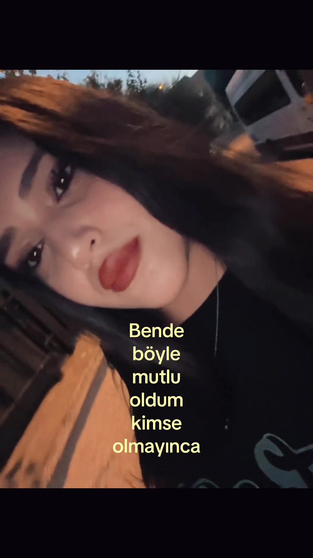 @𝐡𝐚𝐯𝐢𝐧