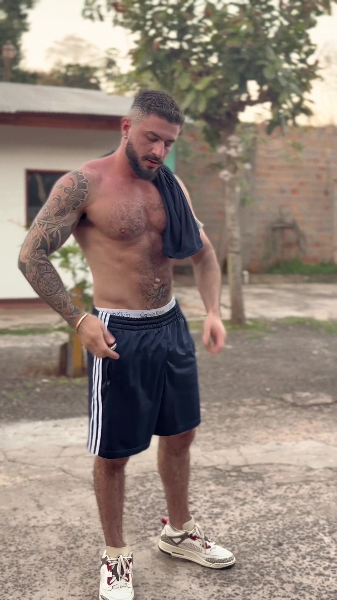 @_adanlira_