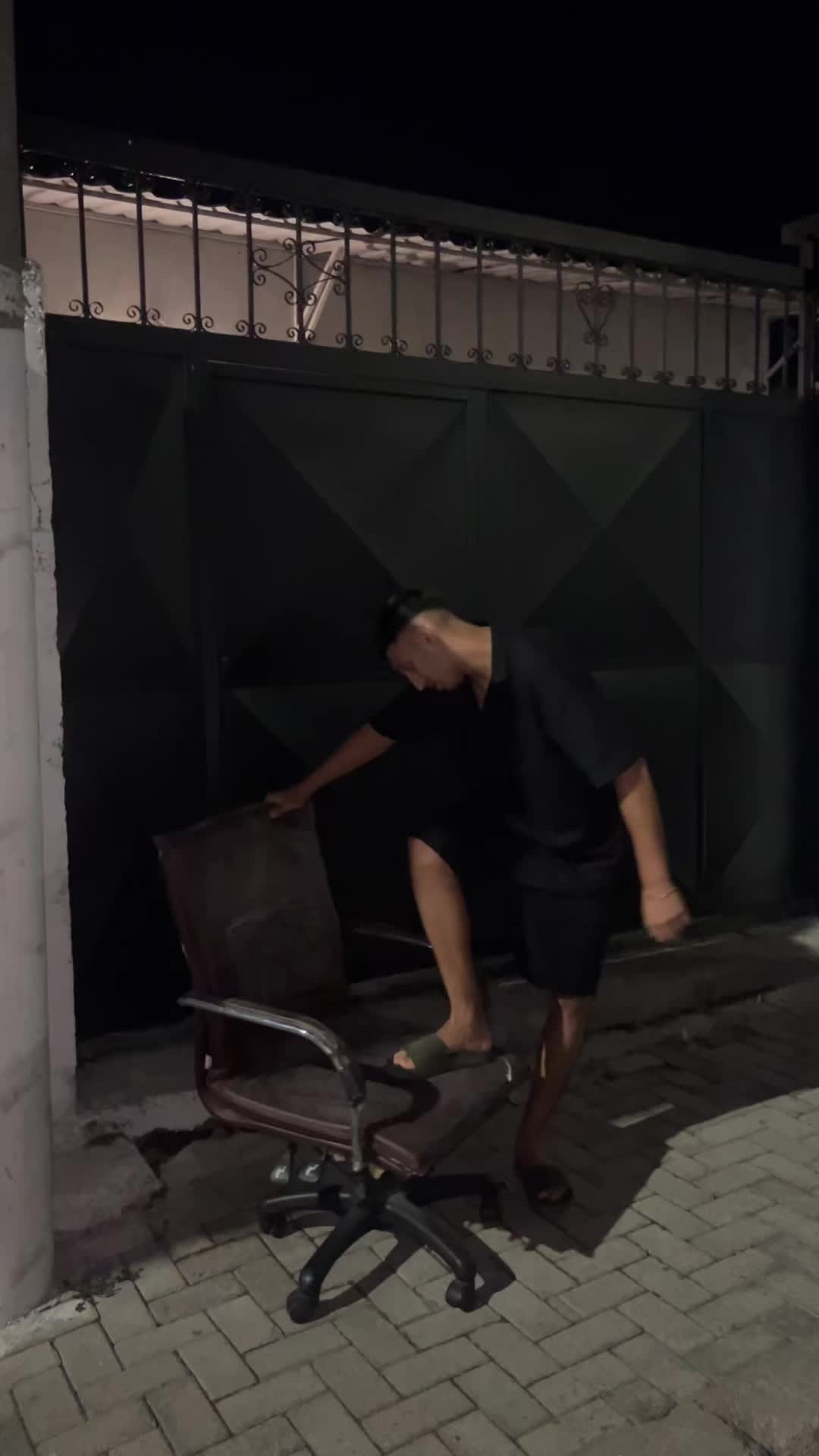@𝐁𝐢𝐠_𝐦𝐚𝐟𝐢𝐚