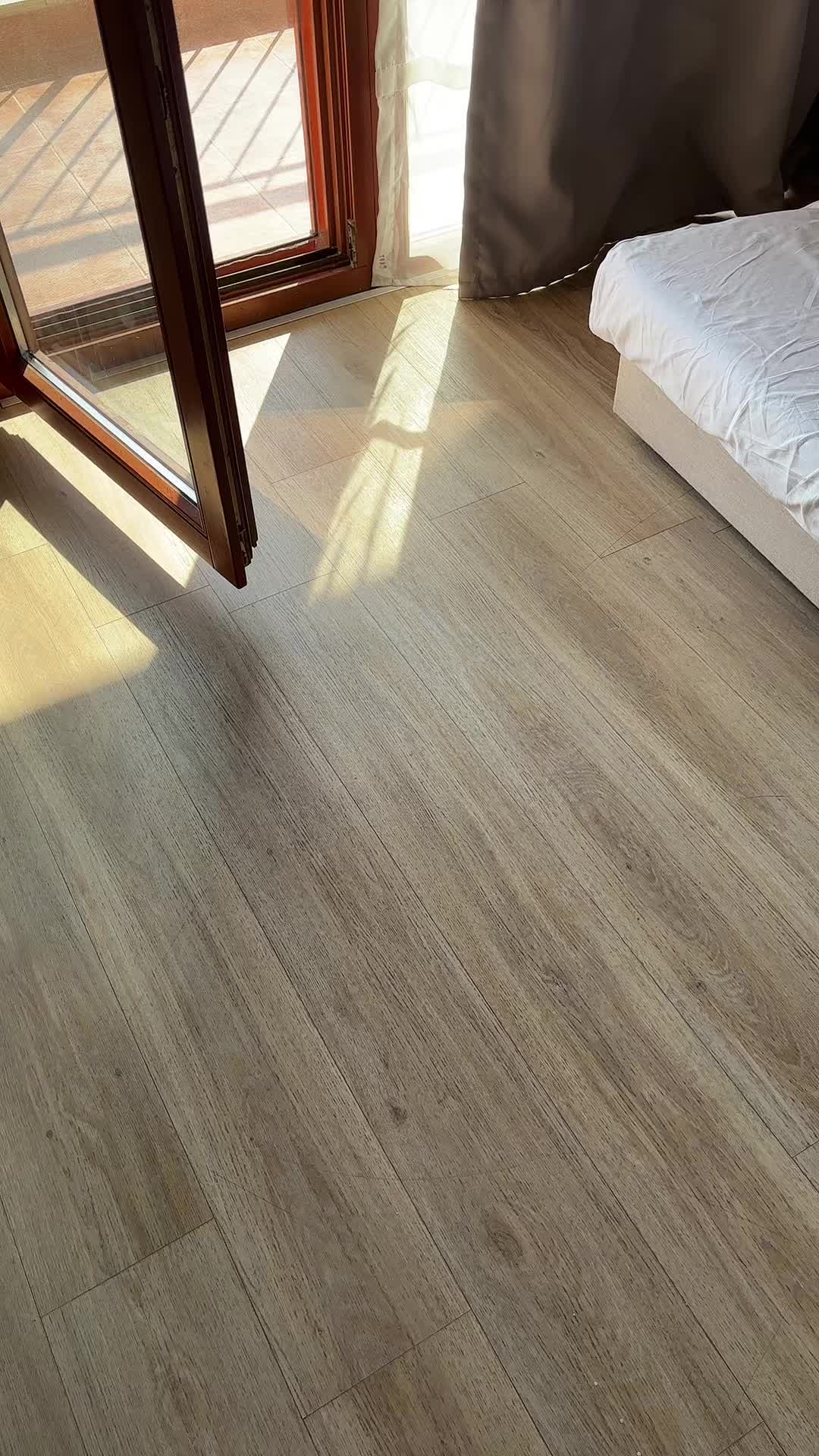 @Bombelu
