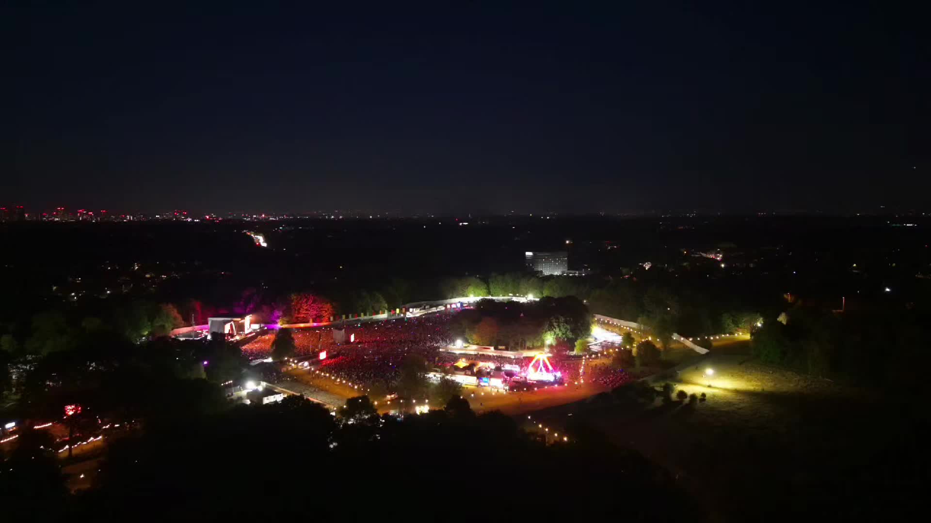 @AirMCR_