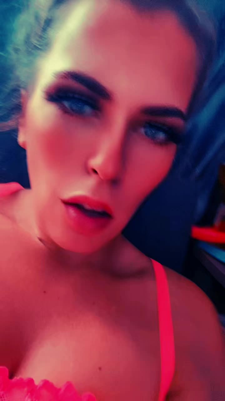 @leelou